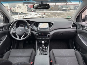 Hyundai Tucson 1.6 BENZYNA Klimatyzacja Nawigacja Ledy