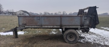 Sprzedam rozrzutnik obornika