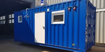 Przebudowa kontener&oacute;w morskich