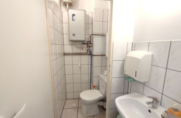 Do wynajęcia lokal przystosowany na działalność medyczną, Ko ...