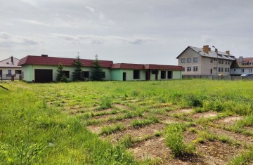 Sprzedam duży parterowy budynek usługowy - Koło