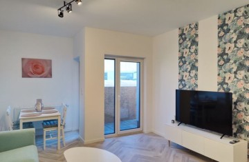 Do wynajęcia 2 pokoje w wysokim standardzie na parterze