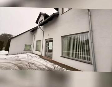 Lokal usługowo-handlowy Giewart&oacute;w