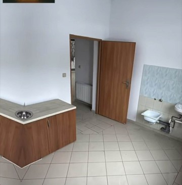 Lokal usługowo-handlowy Giewart&oacute;w