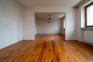 Dom jednorodzinny 160,6 m² z dużą działką 5552 m² – Koło, ul