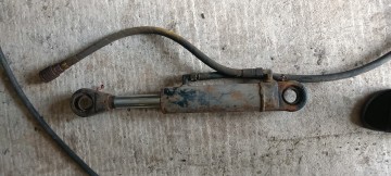 Siłownik hydrauliczny