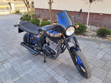 PILNIE Piekny GSX400 kat A2