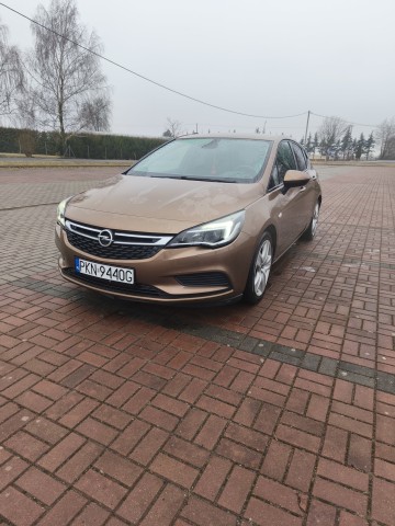 Sprzedam opla Astre K 2016r