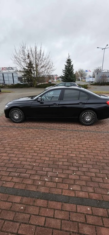 BMW Seria 3 320d Efficient Dynamics