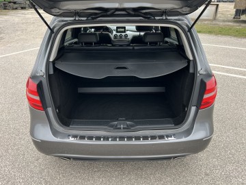 Mercedes B 1.5 DIESEL Klimatyzacja Nawigacja MOŻLIWA ZAMIANA