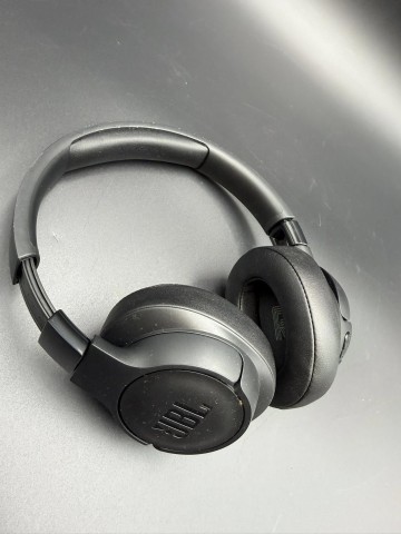 Słuchawki nauszne JBL Tune 770NC Stan: bardzo dobry, sprawny