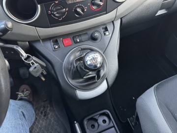 Citroen Berlingo 1.6 DIESEL Klimatyzacja Nawigacja Kamera