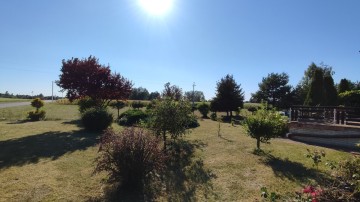 WYJĄTKOWY DOM Z ANTRESOLĄ POD LASEM – PRZYBYŁÓW