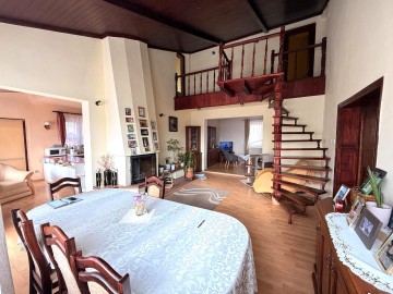 WYJĄTKOWY DOM Z ANTRESOLĄ POD LASEM – PRZYBYŁÓW