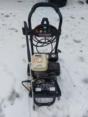 Sprzedam karcher spalinowy