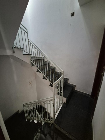 Na sprzedaż część kamienicy Carini Sycylia