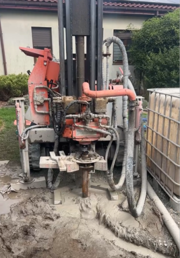 Odwierty / Kolektory pionowe / GRUNTOWE POMPY CIEPŁA BOSCH