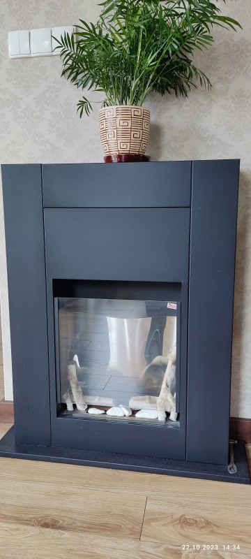 Sprzedam biokominek.