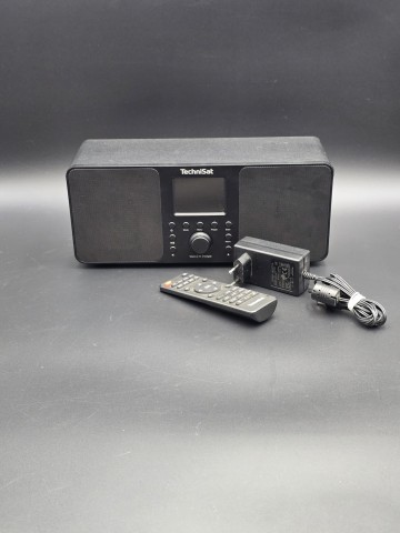 Radio Technisat Classic 300IR Stan: sprawny, bardzo dobry,