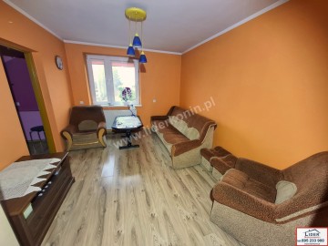 Przestronny dom 150 m&sup2; na dużej działce 37 ar &ndash; Żychlin