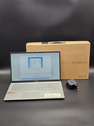 Laptop Asus Vivobook X512D Stan: dobry, sprawny, zadbany. W