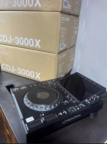 AlphaTheta XDJ-AZ, OMNIS-DUO , Pioneer OPUS-QUAD, XDJ-RX3