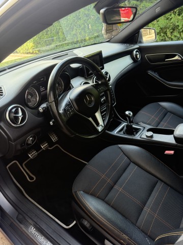 Sprzedam Mercedesa CLA 180