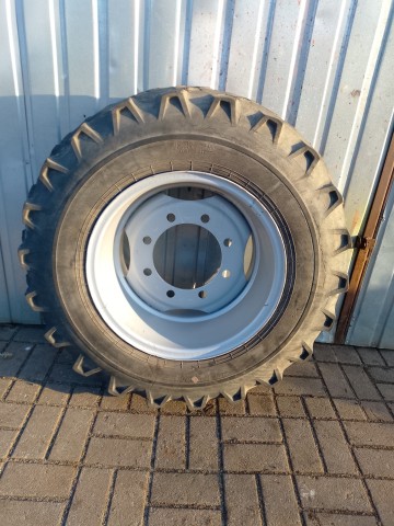 Sprzedam koło do przyczepy rolniczej hl,hw ,thk