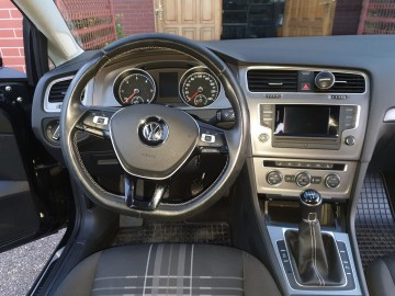 Sprzedam Golfa 7 2015r 1.6 tdi 110KM