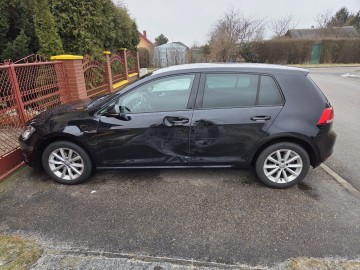 Sprzedam Golfa 7 2015r 1.6 tdi 110KM
