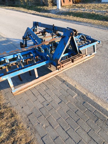 Agregat uprawowo siewny 3m z hydropąkiem czesci cyklop  unia