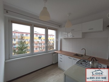 Wynajmę 2 pok. mieszkanie |39 m²| balkon | III piętro |Konin