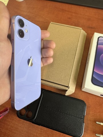 iPhone 12 mini fioletowy 64GB bardzo ładny gratis słuchawki