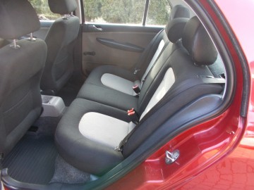 SKODA FABIA 1,2 benz. 2007 r. 4 drzwi KLIMATYZACJA zarejest.