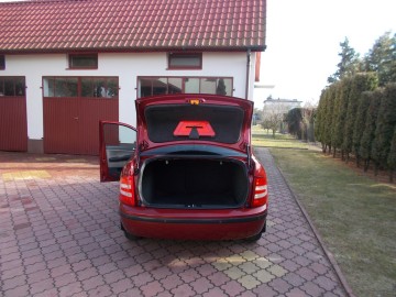 SKODA FABIA 1,2 benz. 2007 r. 4 drzwi KLIMATYZACJA zarejest.