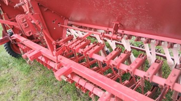 Siewnik Poznaniak 3m 1989r Docisk, Duża Skrzynia Zasypowa