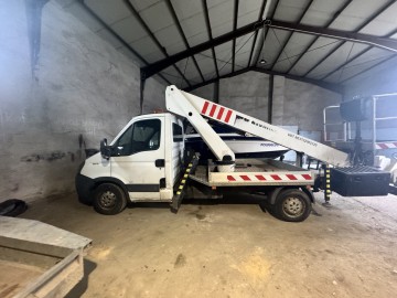 Podnośnik koszowy IVECO 35S12 + CELA TL18 – 2010 r. – UDT