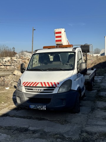 Podnośnik koszowy IVECO 35S12 + CELA TL18 – 2010 r. – UDT