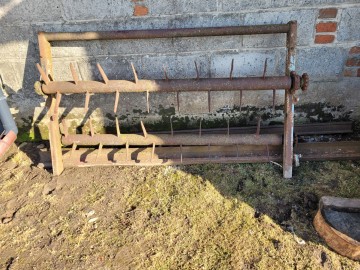 Aparat dwuwałkowy do rozrzutnika obornika Czarna Białostocka