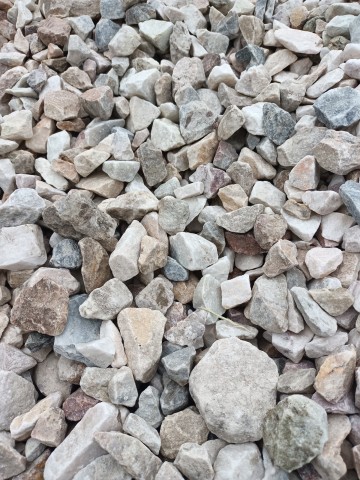 Kamienie ozdobne, grys, otoczaki, głazy, kora sosnowa