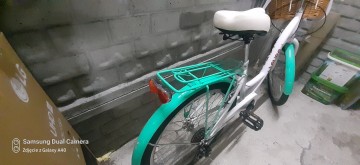 Sprzedam rowerek praktycznie NOWY