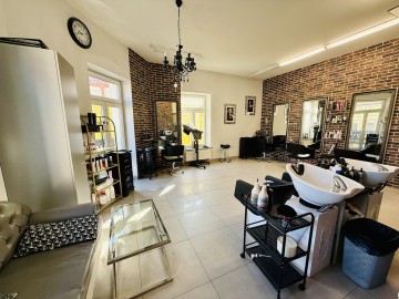 GOTOWY BIZNES: funkcjonujący salon fryzjerski