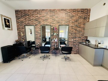 GOTOWY BIZNES: funkcjonujący salon fryzjerski