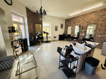 GOTOWY BIZNES: funkcjonujący salon fryzjerski