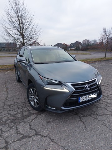Sprzedam Lexus NX300H, silnik 2.5 Benzyna + Hybryda 2017