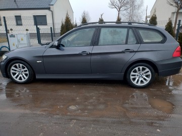 BMW 318i Touring