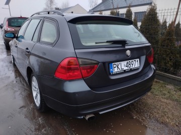 BMW 318i Touring