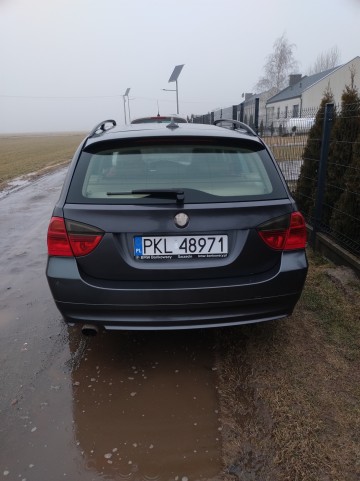 BMW 318i Touring