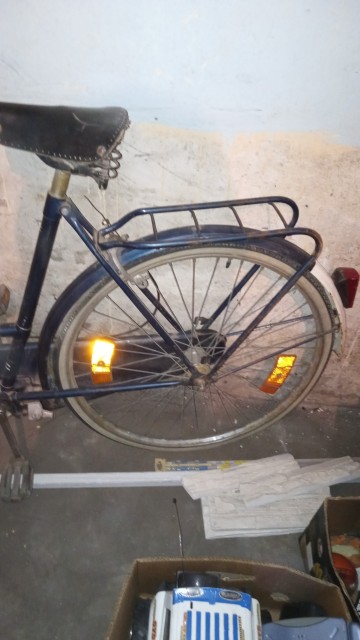 Rower damka do odnowienia rekonstrukcji lub na części