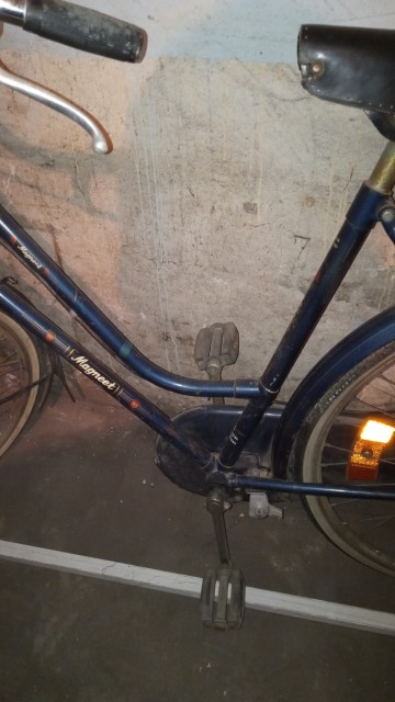 Rower damka do odnowienia rekonstrukcji lub na części